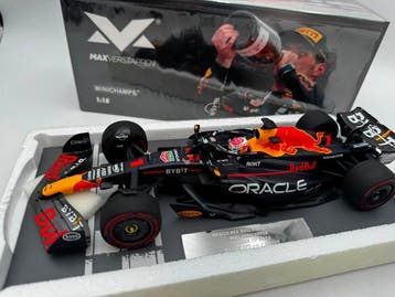Minichamps 1:18 - Modelauto - Oracle Red Bull Racing RB19, Hobby en Vrije tijd, Modelauto's | 1:5 tot 1:12, Nieuw