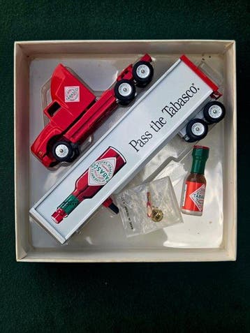 Winross 1:64 - Modelauto - Tabasco camion semi-remorque, Nieuw