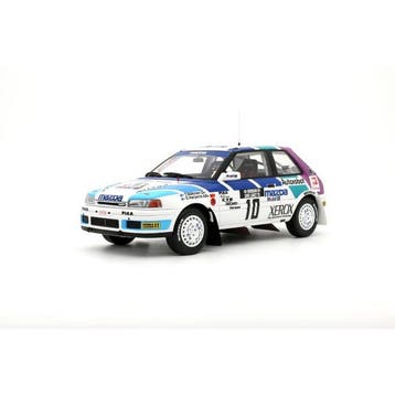 Otto Mobile 1:18 - Modelauto - Mazda 323 GTX #10 5th Rallye, Nieuw