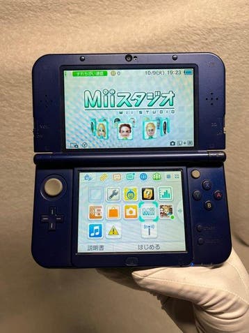 Nintendo - (Mint) Rare METALLIC BLUE New 3DS XL (LL) + Bonus, Nieuw