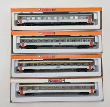 Arnold N - 3774, 3775 - Model treinwagon (4) - 1. KL, Hobby en Vrije tijd, Modeltreinen | N-Spoor, Nieuw