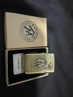 Zippo, Marlboro - Aansteker - Messing, Verzamelen, Nieuw