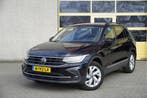 Zakelijke Lease |  Volkswagen Tiguan 1.5 TSI 150PK! Life Bus, Stof, Gebruikt, Overige kleuren, Overige brandstoffen