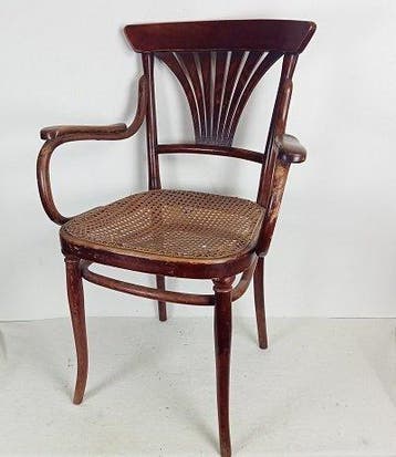 Thonet - Michael Thonet - Fauteuil - 221 - Beuken - Armstoel