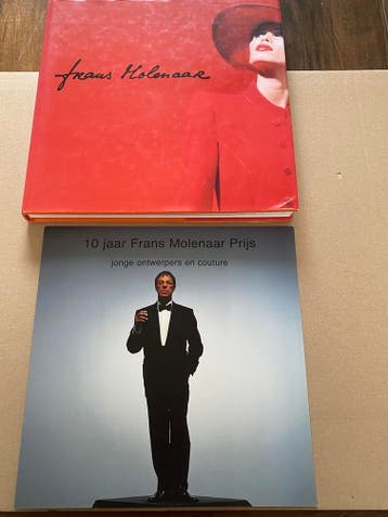Frans Molenaar 45 Jaar Iconische Ontwerpen + Jonge Ontwerper, Boeken, Mode, Verzenden, Zo goed als nieuw, Couturiers