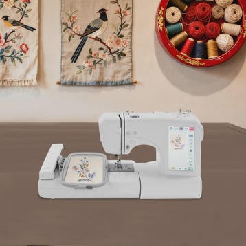 Automatische Borduur- en Naaimachine met 7" Kleurenscherm -, Verzenden, Nieuw