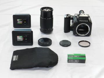Pentax 645 + SMC Pentax-A 645 200mm f/4 Single lens reflex, Nieuw