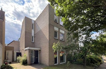Huis te huur aan De Bussels in Veldhoven, Tussenwoning, Noord-Brabant