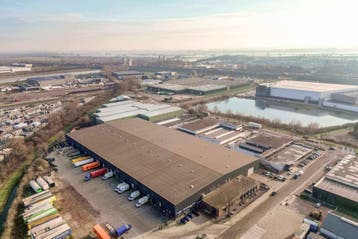 Bedrijfsruimte, Loods te huur Tiel Kellensedwarsweg 2, Huur, Bedrijfsruimte