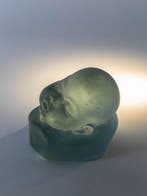 Cast Glass Sleeping Child Sculpture - Beeldje - Glas