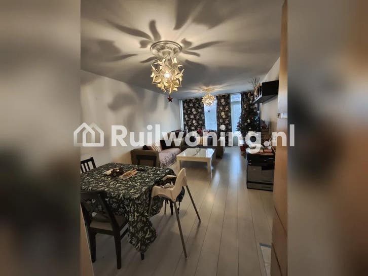 Haarlem: Ruime flat van 90 m², Huizen en Kamers, Woningruil, Amsterdam
