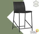Leren barkruk laag Favor - Granada Black (zwart) - poten, Huis en Inrichting, Barkrukken, 60 tot 90 cm, Nieuw, Leer, Ophalen of Verzenden