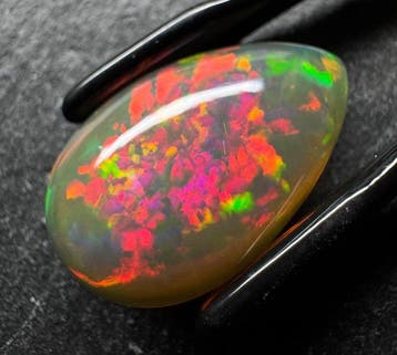 Opaal Cabochon- 2.46 g