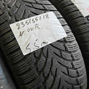 2 x Nokian WR 235-55-18 Winterbanden 5,5mm, Auto-onderdelen, Banden en Velgen, 18 inch, Gebruikt, 235 mm, Band(en)