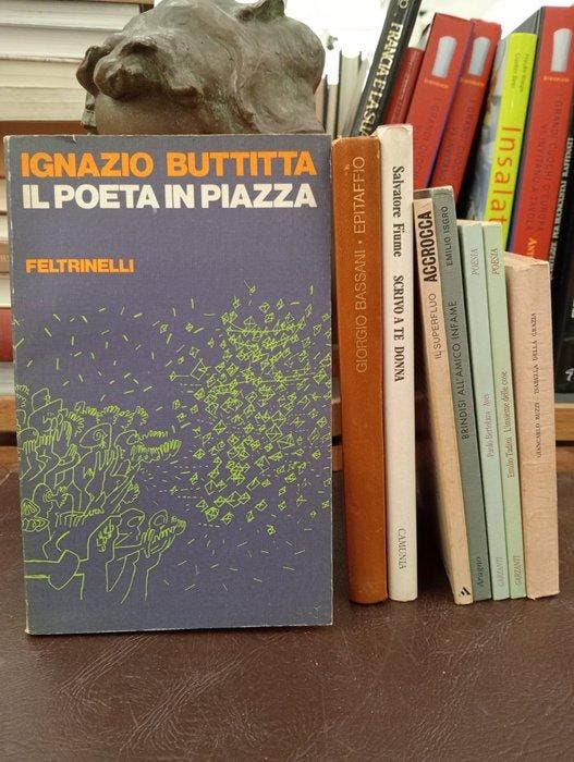 Bassani, Buttitta, Tadini, Isgrò e altri - Lotto di libri di, Antiek en Kunst, Antiek | Boeken en Bijbels