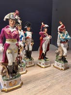 Beeldje, 5 Napoleon figuren - 32 cm - Porselein