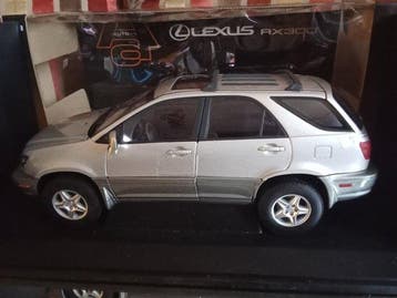 Autoart 1:18 - Modelauto - Lexus RX300, Nieuw