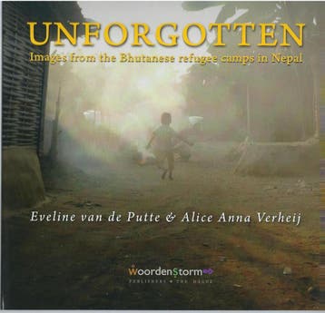 Unforgotten - Eveline van de Putte 9789462031159, Verzenden, Zo goed als nieuw, Eveline van de Putte