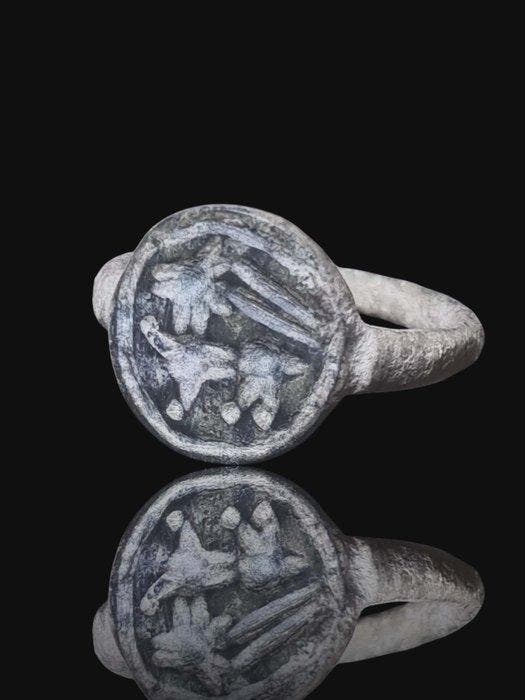 Keltisch Stunning Military Ibex Seal Ring (Zonder, Antiek en Kunst, Antiek | Overige Antiek