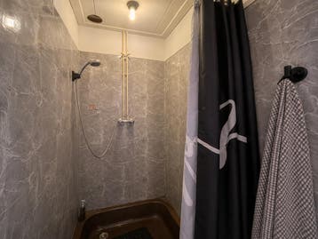 Te huur: Studio Diergaardesingel in Rotterdam, Rotterdam, Zuid-Holland