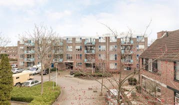 Te Huur 2 Kamer Appartement Eikenhorst In Alphen aan den Rij, Huizen en Kamers, Huizen te huur, Direct bij eigenaar,  Alphen aan den Rijn