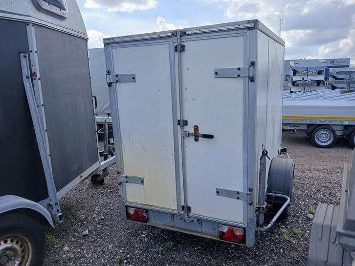 gesloten aanhanger  €650,-div andere gebruikte aanhangers, Auto diversen, Aanhangers en Bagagewagens, Gebruikt