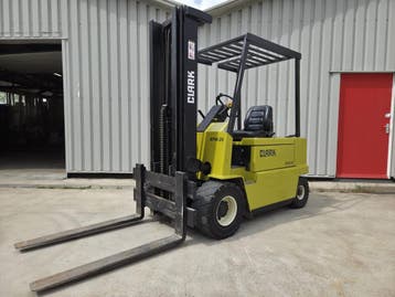 CLARK EPM25 | TRIPLEX | 2500KG | Elektrische Heftruck, Heftruck, Ophalen of Verzenden, Clark, Elektrisch