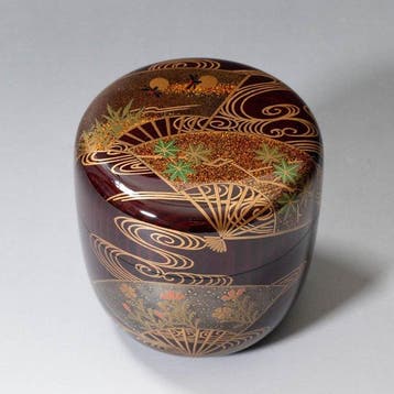 Grote O-natsume theeblik met Maki-e van vouwfans en