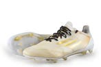 Adidas Voetbalschoenen in maat 45 Wit, Verzenden, Wit, Zo goed als nieuw, Adidas