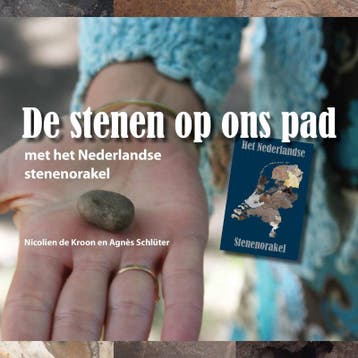 De stenen op ons pad - Nicolien de Kroon 9789077408766, Verzenden, Zo goed als nieuw, Nicolien de Kroon