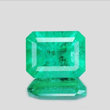 1 pcs Groen Smaragd - 1.41 ct - nternational Colored, Nieuw