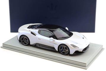 BBR 1:18 - Modelauto - Maserati MC20 by BBR - Bianco Audace, Nieuw
