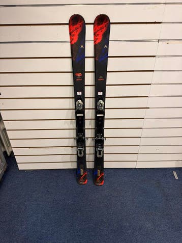 Dynastar Menace Team - Kinderskis met Look Binding-70, Overige merken, Gebruikt, Ophalen of Verzenden, Carve