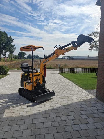 Kingway minigraafmachine minigraver wiellader ZIE ACTIE, Zakelijke goederen, Machines en Bouw | Kranen en Graafmachines, Verzenden