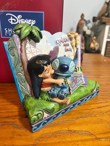 Enesco, Disney Traditions - Beeldje - Ohana means family, Verzamelen, Disney, Nieuw