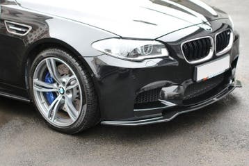 Voorspoiler BMW M5 F10/ F11 Glanzend Zwart, Ophalen of Verzenden, Nieuw