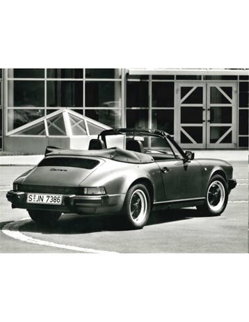 1988 PORSCHE 911 CARRERA CABRIOLET PERSFOTO, Nieuw, Porsche, Author