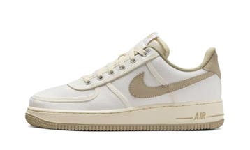 Nike Air Force 1 Low 07 Sail Coconut (W), Nieuw