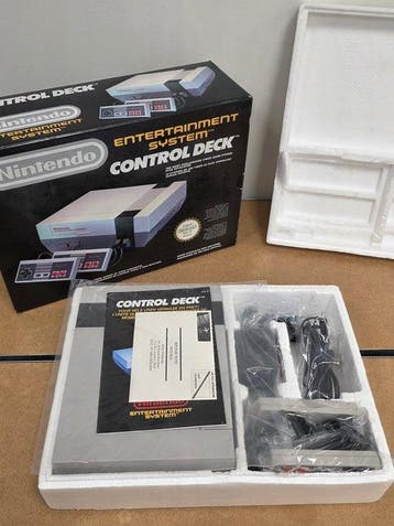 Nintendo - Nes - First Edition -Control Deck - Rare Rgb, Nieuw