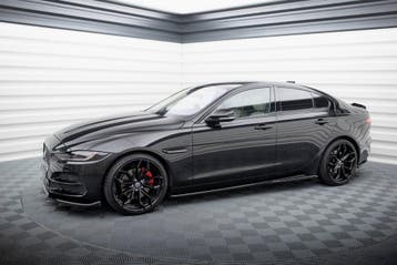 Bodykit Jaguar XE X760 Facelift Maxton Glanzend zwart, Ophalen of Verzenden, Nieuw