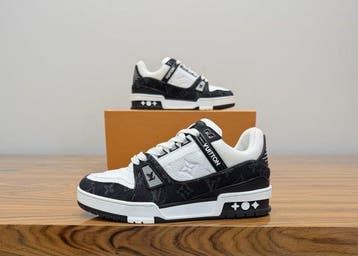 Louis Vuitton - LV Trainer - Sneakers - Maat: EU 37.5, Kleding | Heren, Schoenen, Nieuw