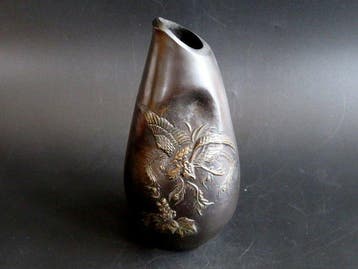 Vaas - Takaoka koperwerk Paulownia & Phoenix bronzen