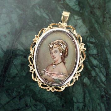 Vintage bicolor gouden hanger/broche met geschilderd port..., Ophalen of Verzenden, Gebruikt, Goud, Overige merken