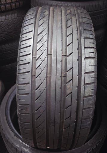 1x 245 35 R19 HIFLY 7 a 7.5mm €75 GEMONTEERD EN AL, Band(en), Personenwagen, Zomerbanden, Ophalen