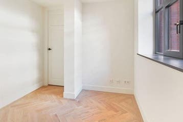 Appartement Van Stolkweg in Den Haag, Huizen en Kamers, Den Haag, Den Haag, Via bemiddelaar, Appartement