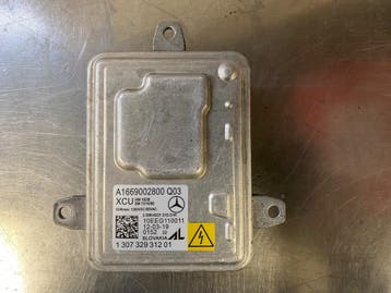 Mercedes 1307329312 - A1669002800 Ballast gebruikt, Ophalen of Verzenden, Gebruikt