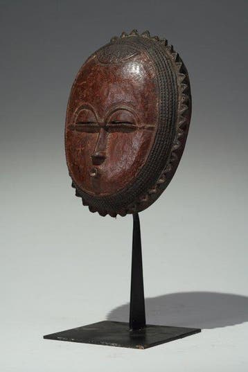 Een houten masker - Yaure - Ivoorkust (Zonder minimumprijs)