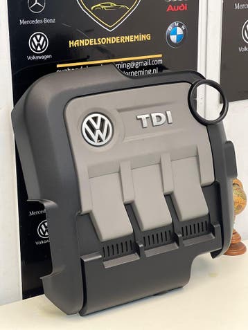 VW Polo 6R motor beschermplaat bj.2010 Artnr. 03P103925, Gebruikt, Volkswagen