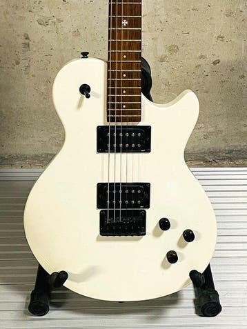 Lag - Imperator 66 - - Elektrische gitaar - China - 2011, Nieuw