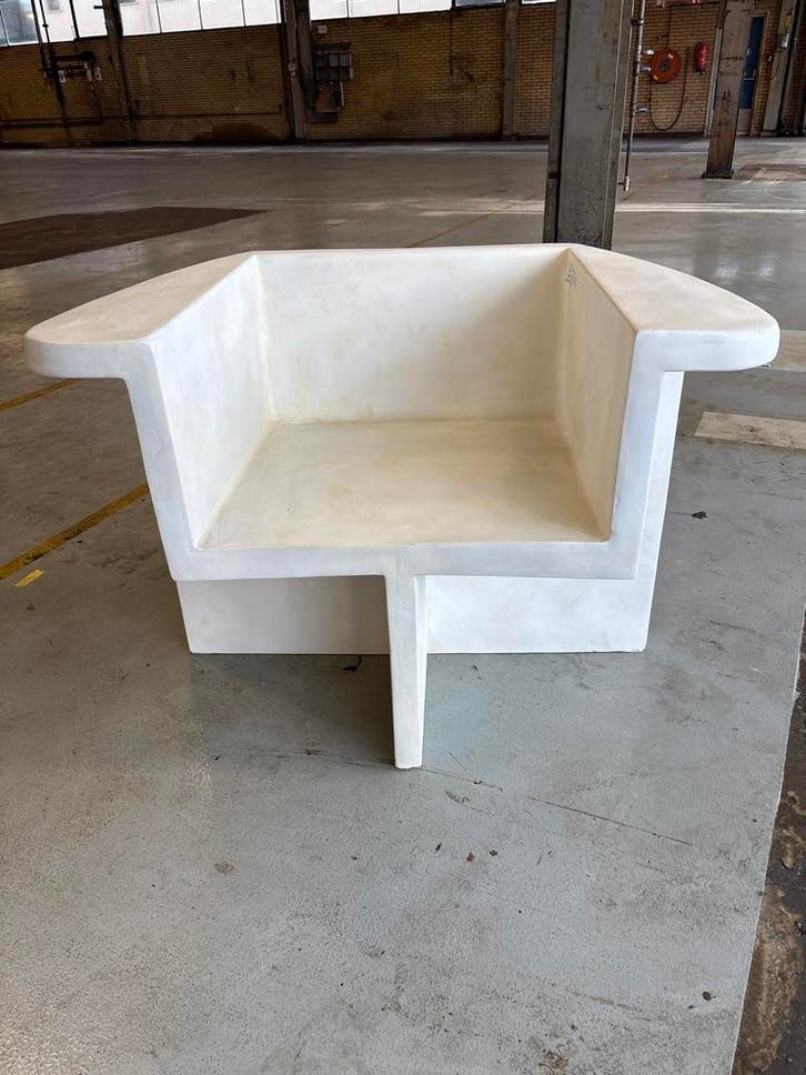 101 Copenhagen Brutus Lounge Chair - Bone White, Huis en Inrichting, Stoelen, Wit, Gebruikt, Ophalen of Verzenden